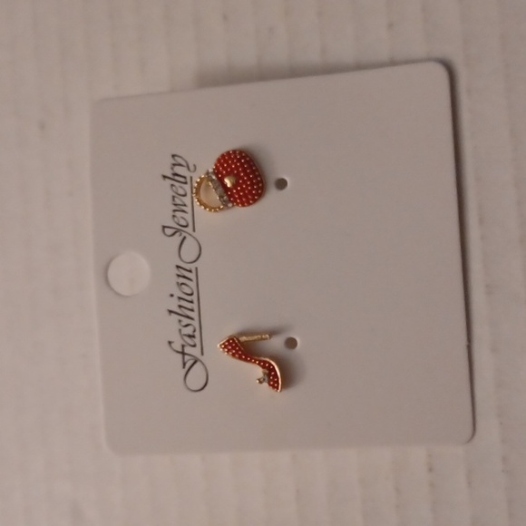 4/$40 New Red Heel & Handbag Stud Earrings - Picture 2 of 6